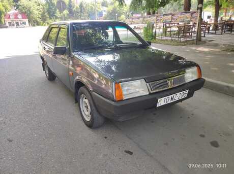 LADA (VAZ) 21099 1998