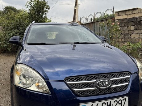 Kia  2009