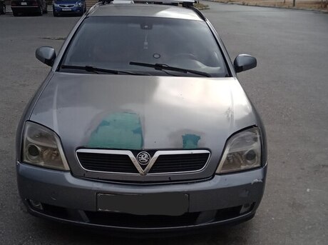 Opel Signum 2005