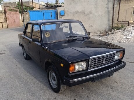 LADA (VAZ) 2107 2010