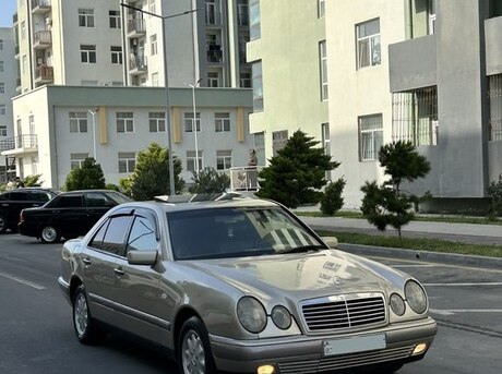 Mercedes E 230 1996