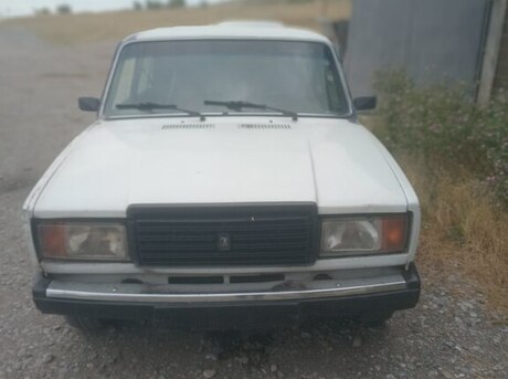 LADA (VAZ) 2107
