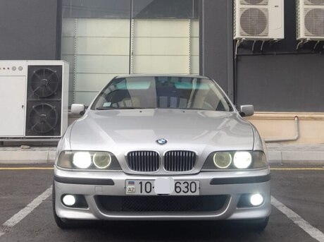 BMW 525