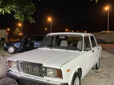 LADA (VAZ) 2107 2009
