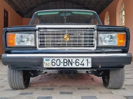 LADA (VAZ) 2107