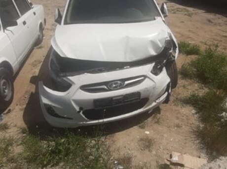 Hyundai Accent 2012