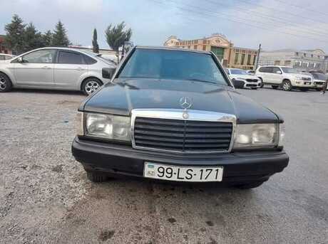 Mercedes 190