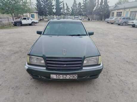 Mercedes C 220