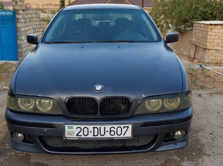 BMW 525