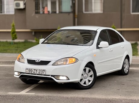 Daewoo Gentra 2014