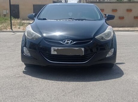 Hyundai Elantra 2013