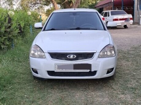 LADA (VAZ) Priora 2015