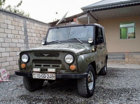 UAZ 469