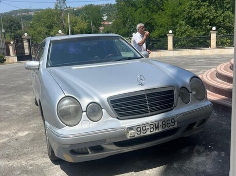 Mercedes E 320 2000