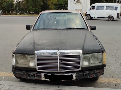 Mercedes E 220 1993