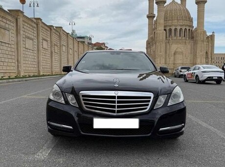 Mercedes E 350 2011