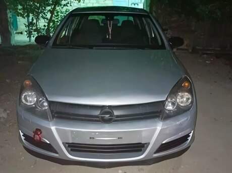 Opel Astra 2005