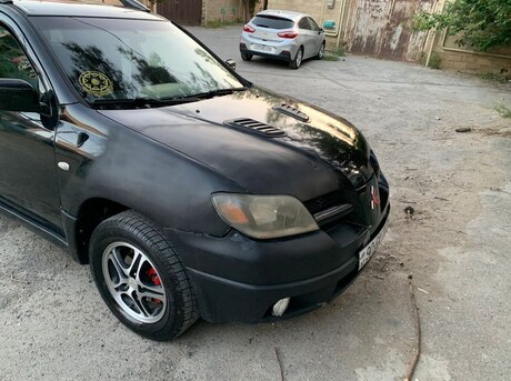 Mitsubishi Outlander 2003