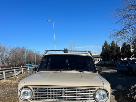 LADA (VAZ) 21011 1981