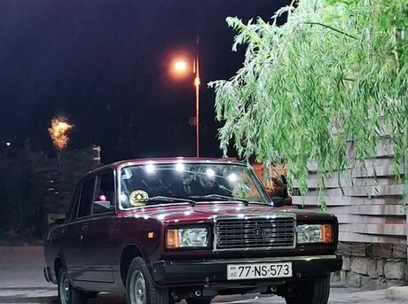 LADA (VAZ) 2107
