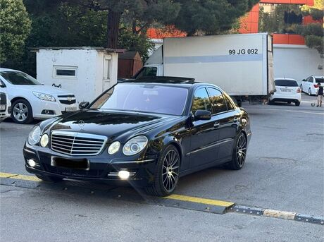 Mercedes E 300