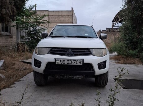 Mitsubishi L200