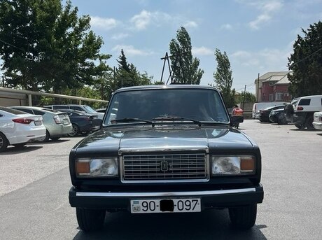 LADA (VAZ) 2107