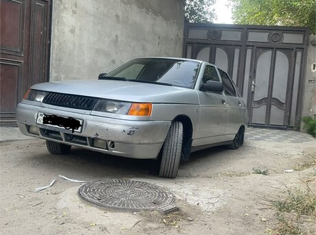 LADA (VAZ) 2112