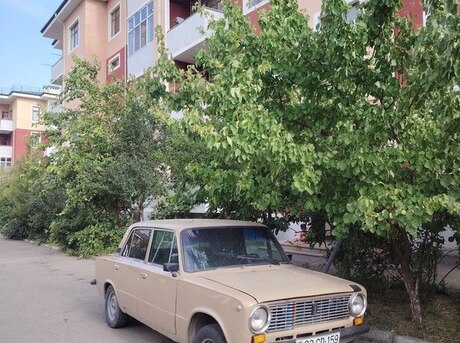 LADA (VAZ) 21011 1984
