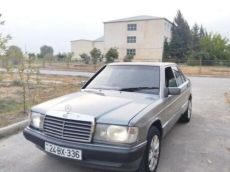 Mercedes 190 1992