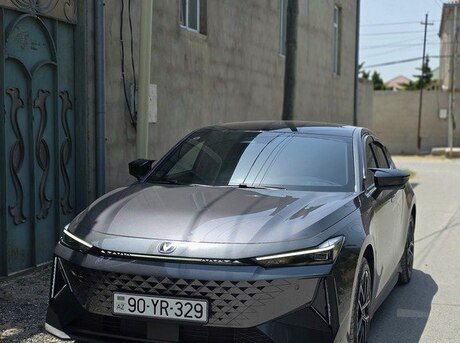 Changan Uni-V iDD