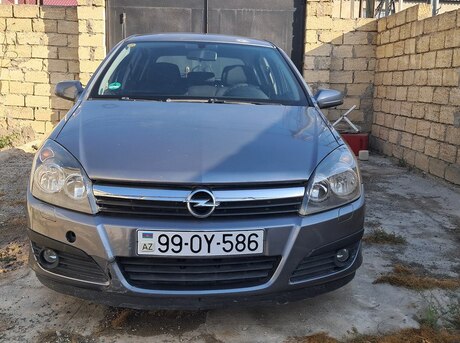 Opel Astra 2005