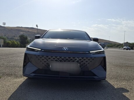 Changan Uni-V iDD
