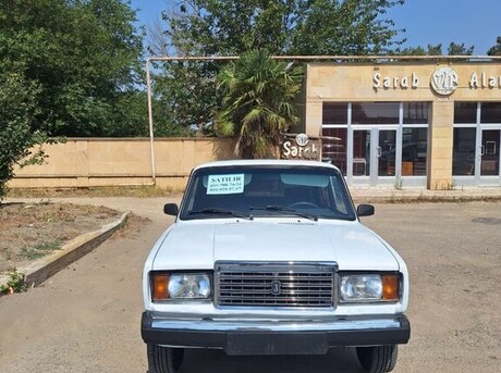 LADA (VAZ) 2107