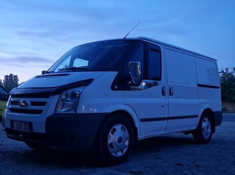 Ford Transit 2010