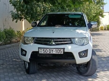 Mitsubishi L200
