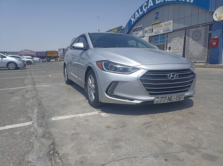 Hyundai Elantra 2017