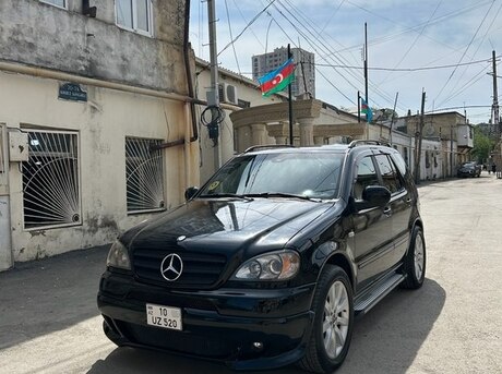 Mercedes ML 320 4MATIC 2000