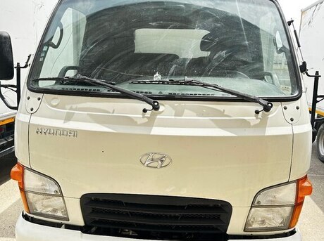 Hyundai HD-35