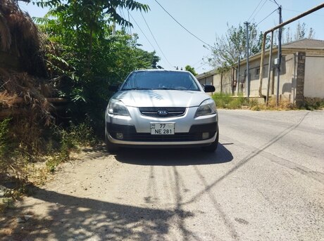 Kia Rio 2005