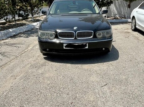 BMW 745 2004