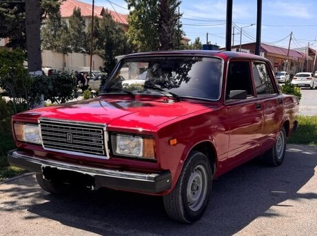 LADA (VAZ) 2107