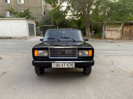 LADA (VAZ) 2107