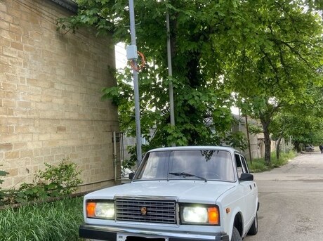LADA (VAZ) 2107