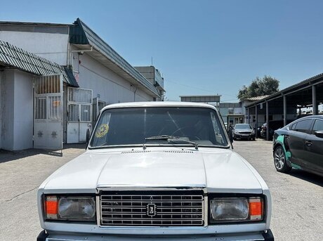 LADA (VAZ) 2107