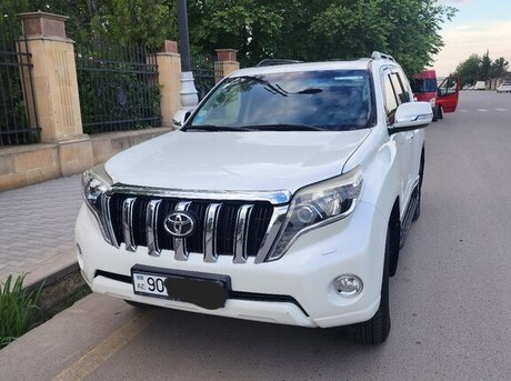 Toyota Land Cruiser Prado 2015
