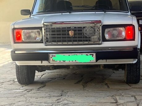 LADA (VAZ) 2107 2005
