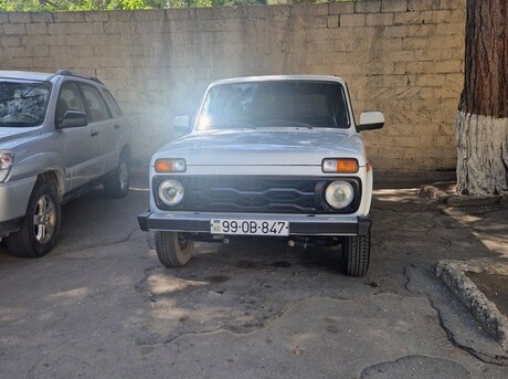 LADA (VAZ) Niva 1986