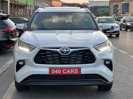 Toyota Highlander 2024
