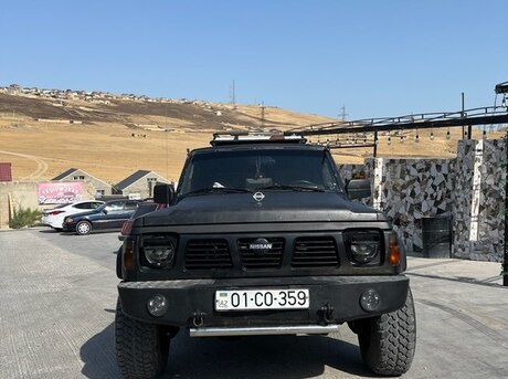 Nissan Patrol 1992